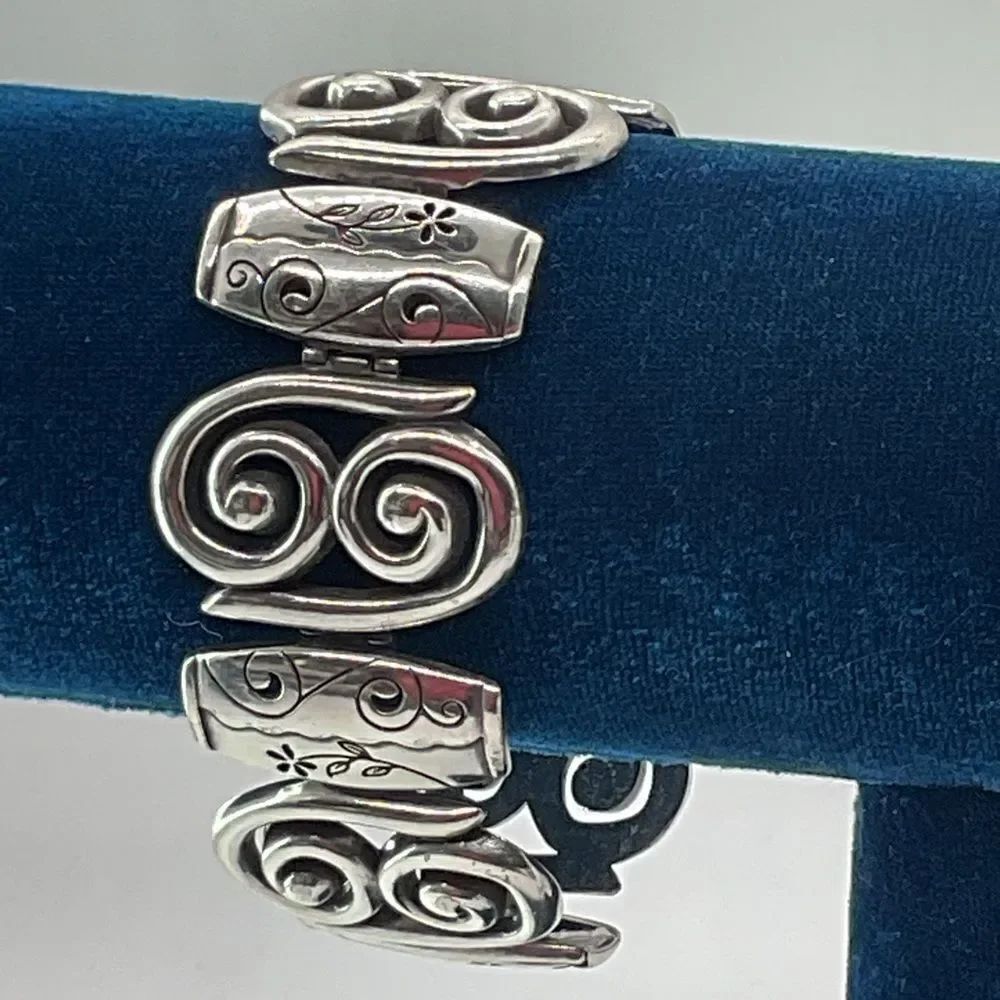 Brighton Pablo’s Passion Silver Plated Swirl Link Bracelet